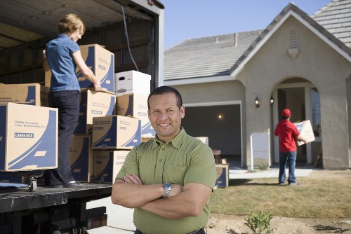 Professional Bow removals company planning a home move